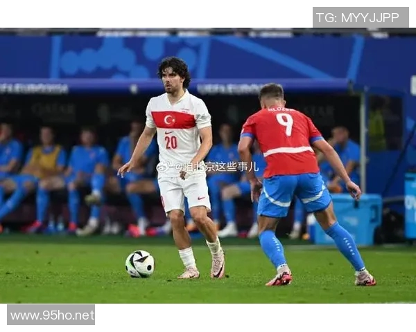 恰尔汗奥卢谈场上冲突：作为队长我只是在与裁判交流，为什么会吃黄牌？